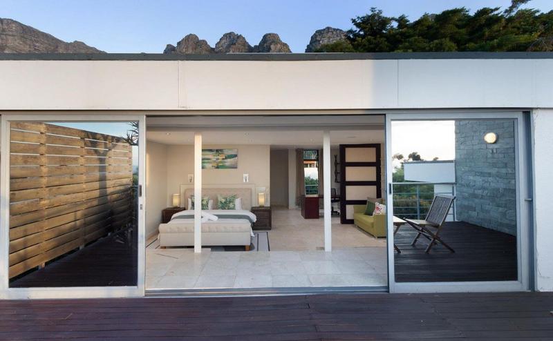 4 Bedroom Property for Sale in Camps Bay Western Cape